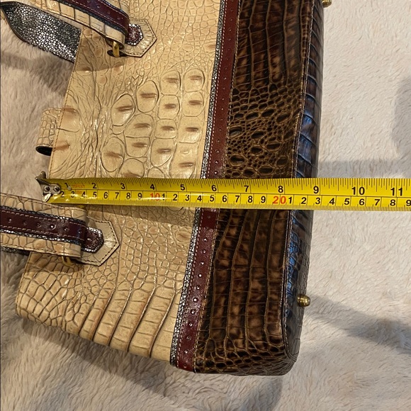 Brahmin Genuine Crocodile Embossed Leather Tote Shoulder Bag Neutral Brown - Picture 15 of 15